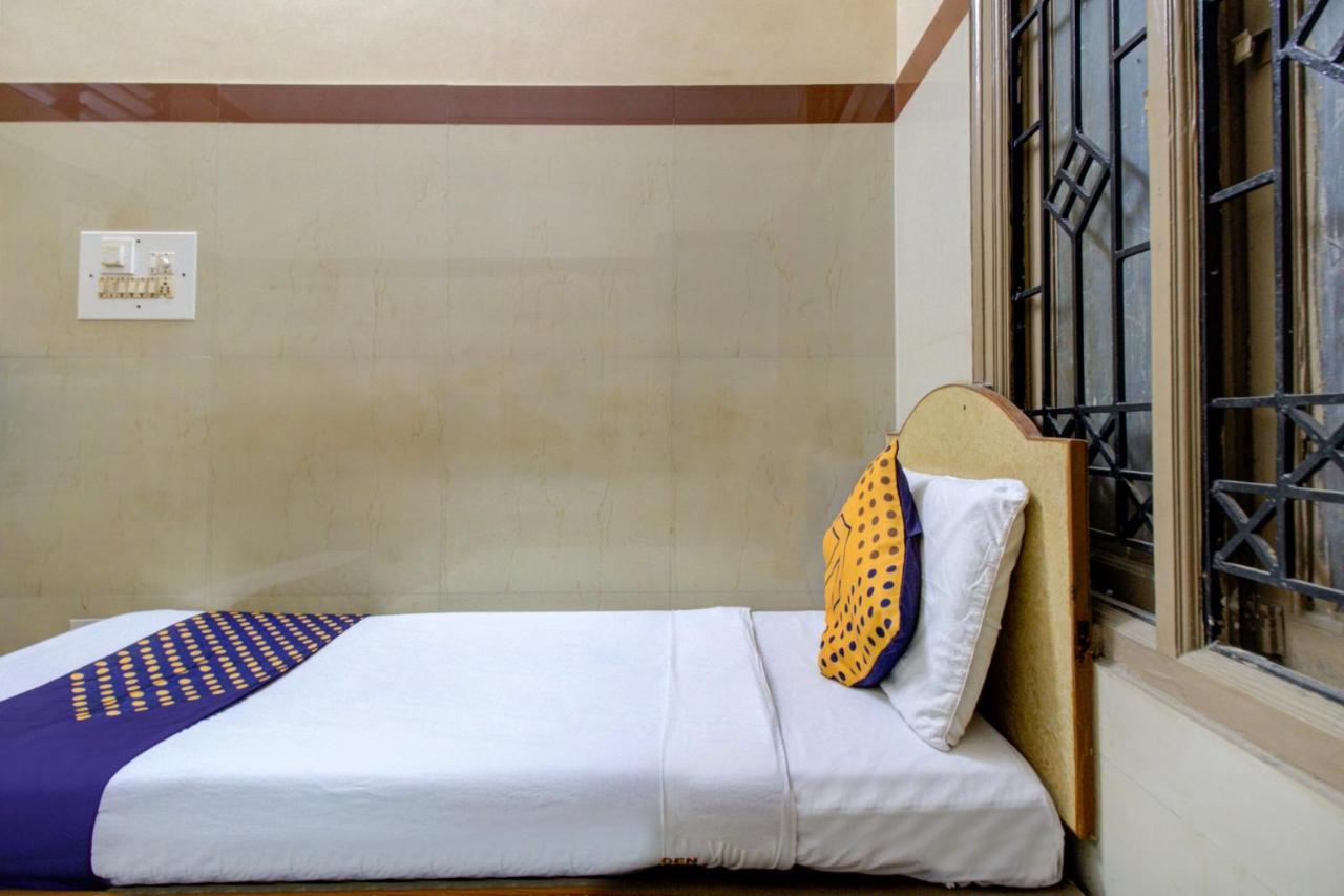 Spot On 75643 Golden Guest House Bangalore Eksteriør bilde