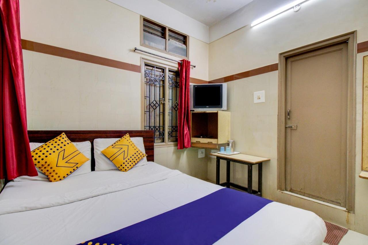 Spot On 75643 Golden Guest House Bangalore Eksteriør bilde