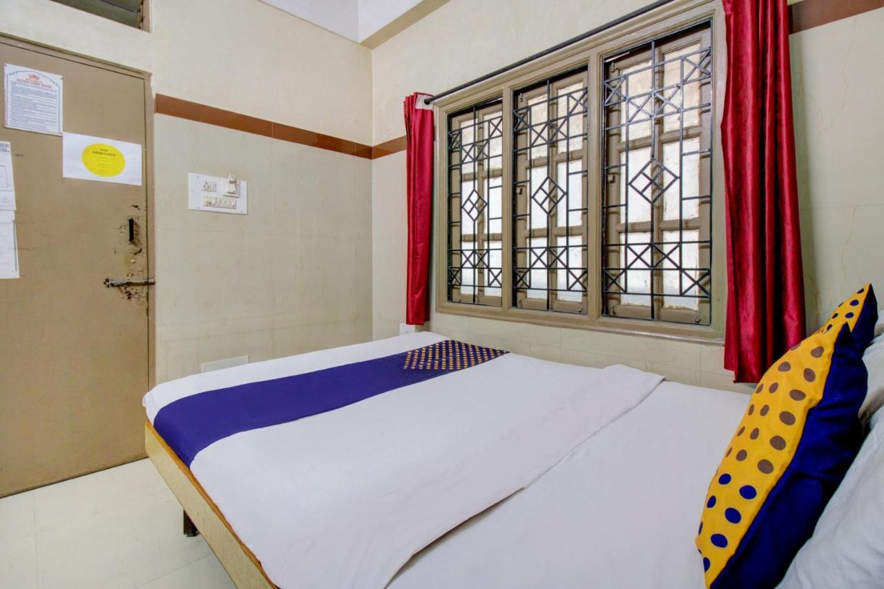 Spot On 75643 Golden Guest House Bangalore Eksteriør bilde