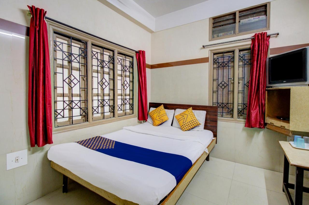 Spot On 75643 Golden Guest House Bangalore Eksteriør bilde